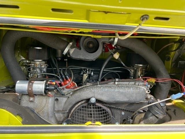 LHD T2 Westfalia (1976) in Taiga green